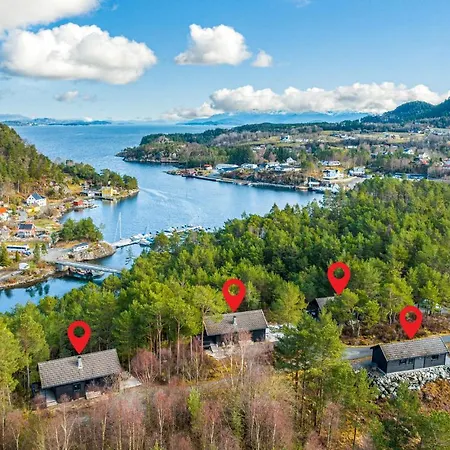 Beach Front In With Sauna Ferienhaus Valevåg